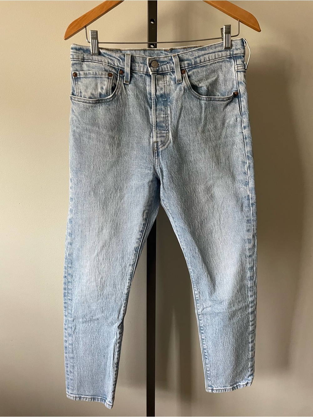 Levi’s 501 Denim Jeans Premium Button Fly Light Wash Big E Size 30